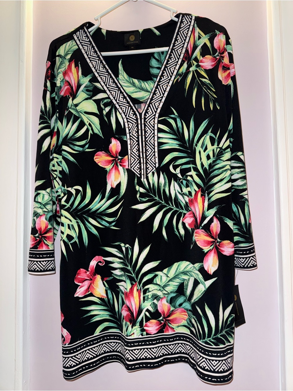 JM Collection Black Tropical Floral V-Neck Tunic